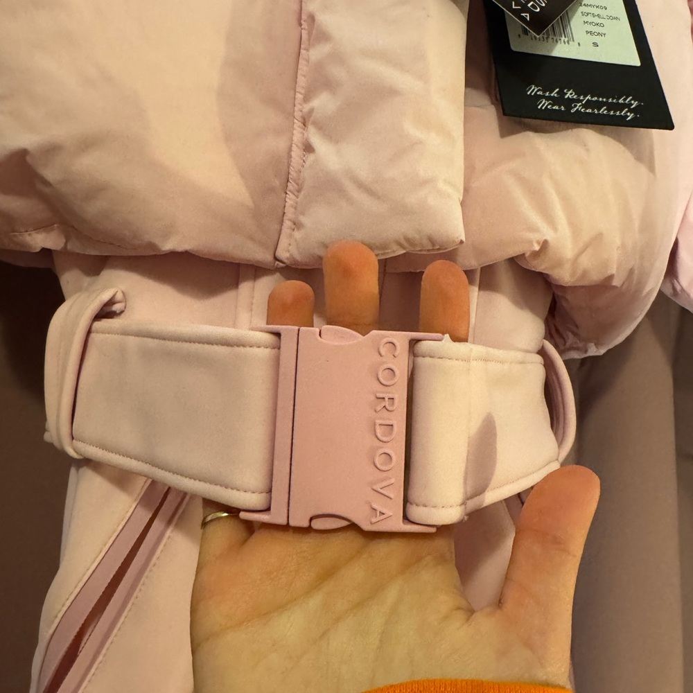 Women's Pink Ski & Snow Jacket - Picture 9 of 9